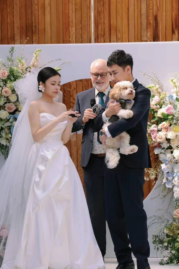 d7ab5d2340c04f999bc5a69e89af7cdc