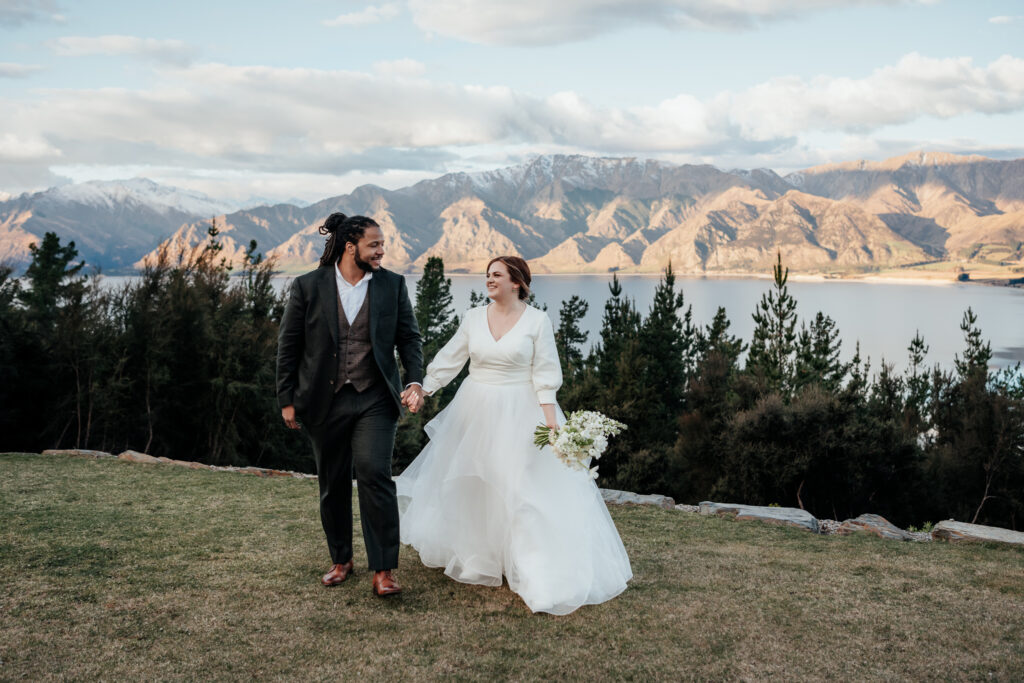 AugustandVine-WeddingPhotography-Queenstown.jpg