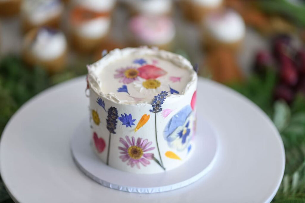 Slay My Day weddings and events directory New Zealand - The Blooming Baker - Wedding Cakes