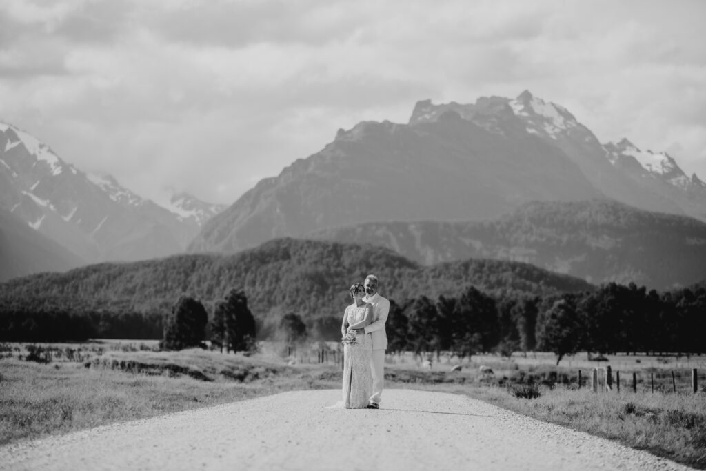 MARTYDANNI_222PHOTOGRAPHICSTUDIOS_QUEENSTOWN_250201_660.jpg