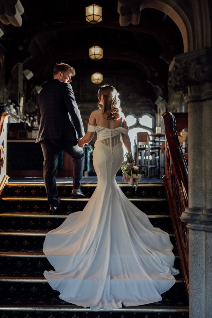 Olivia-Joe-Sign-of-the-Takahe-Wedding-Sneak-Peek-25.jpg