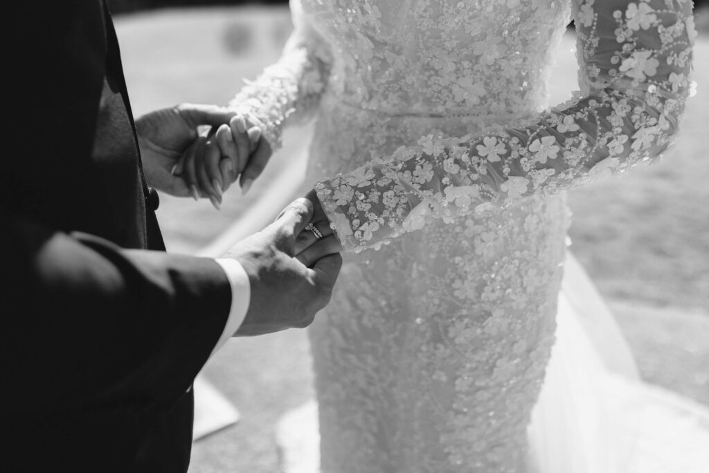 Slay My Day weddings and events directory New Zealand - Hollow and Co Auckland Photographer