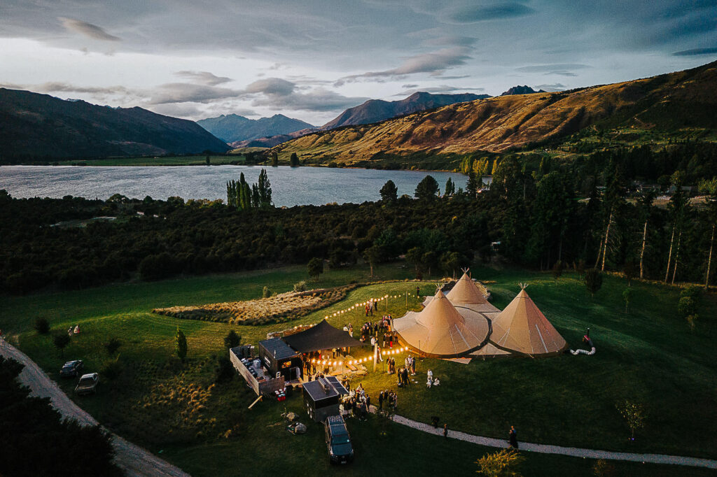Slay My Day weddings and events directory New Zealand - Andy Brown Wedding Photographer