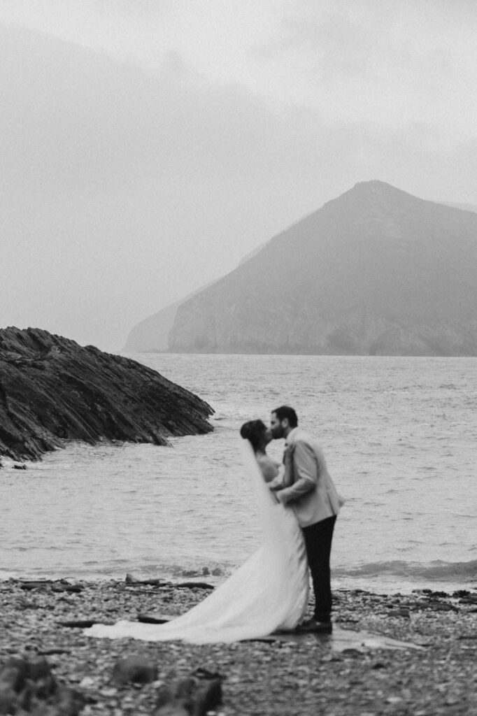 claireriversphotography-weddingphotography-newzealandwedding-queenstownwedding-4.jpeg