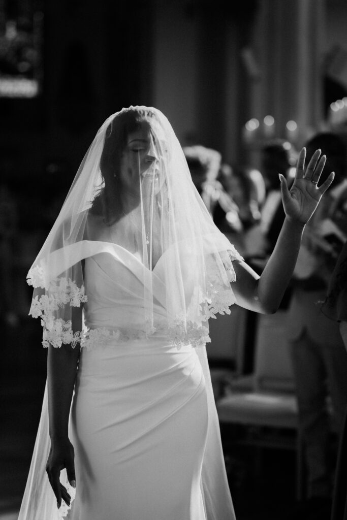 claireriversphotography-weddingphotography-newzealandwedding-queenstownwedding-8-5.jpeg