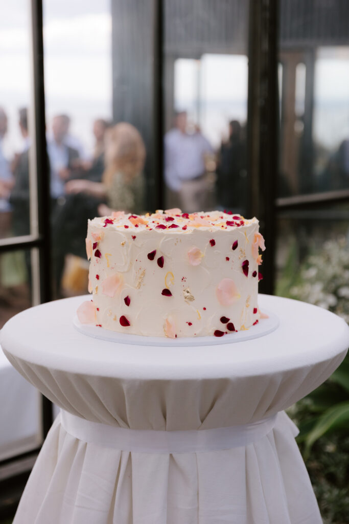Slay My Day weddings and events directory New Zealand - Cakes on College - Wedding Cakes