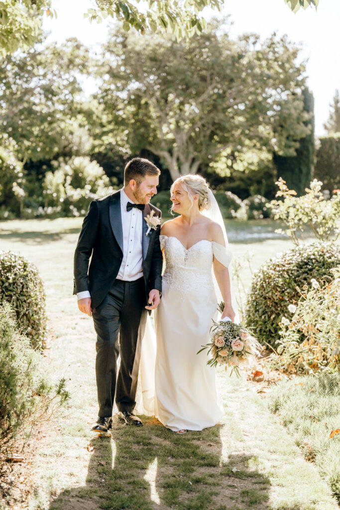 new-plymouth-garden-and-port-wedding-115-1.jpg