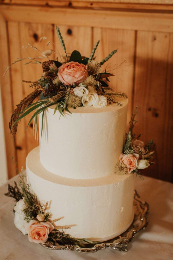 Slay My Day weddings and events directory New Zealand - Cakes on College - Wedding Cakes