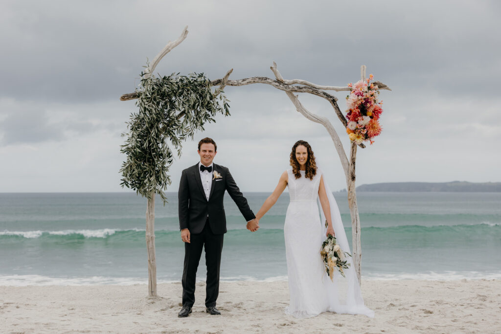 sarah-weber-photography-02-omaha-beach-wedding.jpg