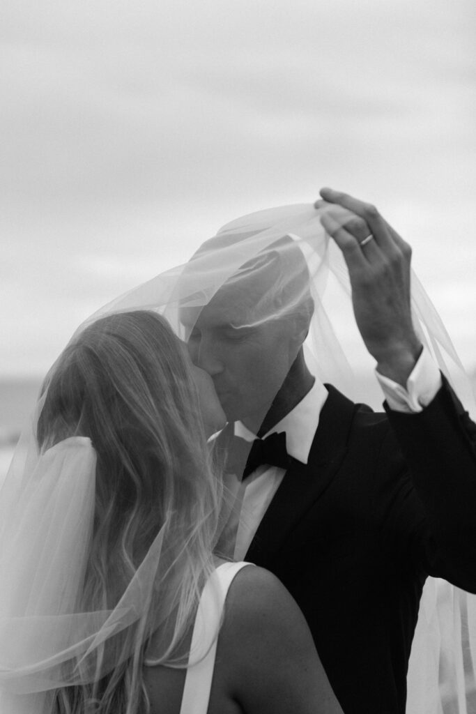 KJWEDDING-Beach-24.jpg