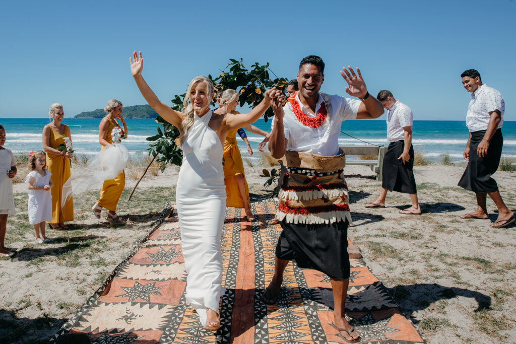 Coromandel-Beach-Wedding-Photography-Pauanui.jpg