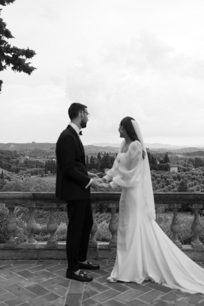 Leah-Jacobs-Villa-il-Pozzo-Tuscany-Wedding-Preview-64_websize_websize.jpg