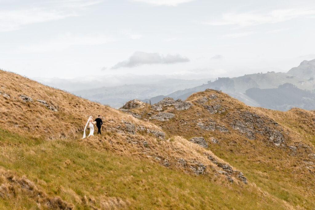 mrandmrsfrechtling.22.11.2025.erikaberendsenphotography-316.jpg